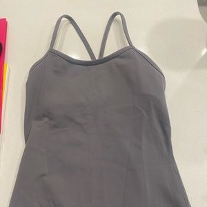 Lululemon top. Size 6